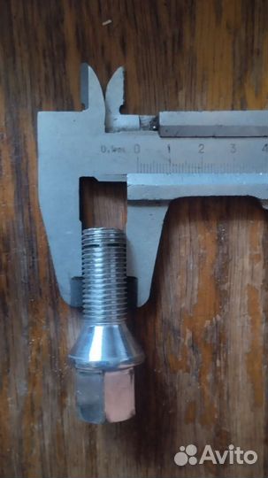 Болты колесные mercedes M14