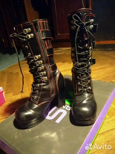 Ботинки Demonia