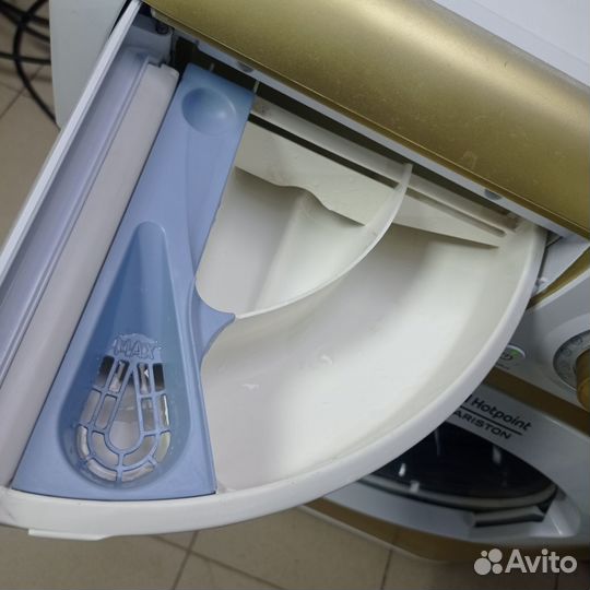 Стиральная машина аристон