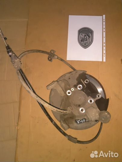 Кулак поворотный Вольво S60, XC70, S80 задний лев