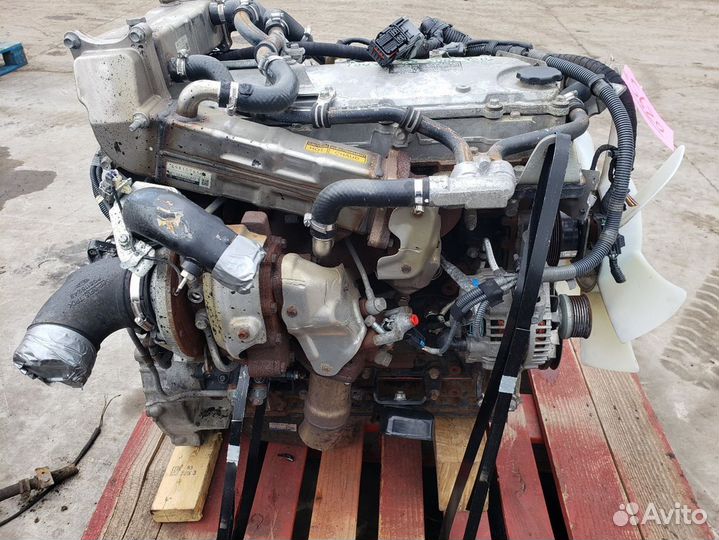 Двигатель isuzu 4HK1 evro 3 ELF Япония