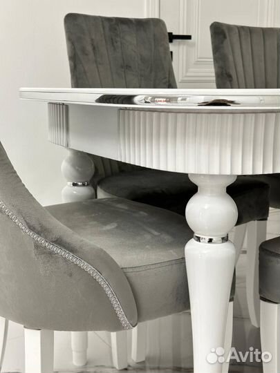 Комплект стол и 6 стульев