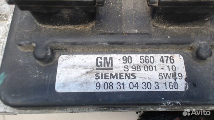 Блок управления двигателем Opel Zafira A, 2000