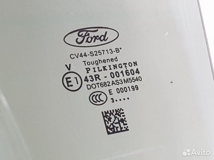 Атермальное стекло заднее левое Ford Kuga 1.6