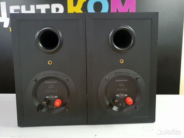 Полочные колонки Monitor Audio Monitor 1 Black
