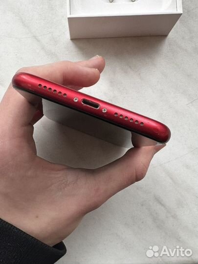 iPhone Xr, 128 ГБ