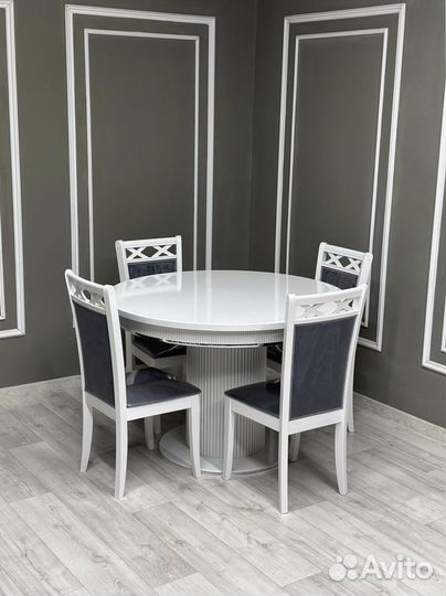 Стол новый