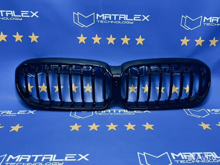Решетка радиатора BMW G30 LCI M perfomance