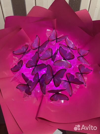 Букеты из светящихся бабочек