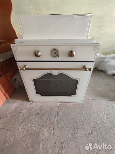 Духовой шкаф electrolux