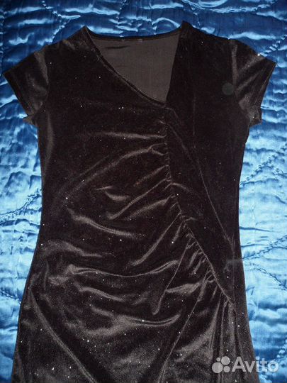 Платья бархат 42 44 46