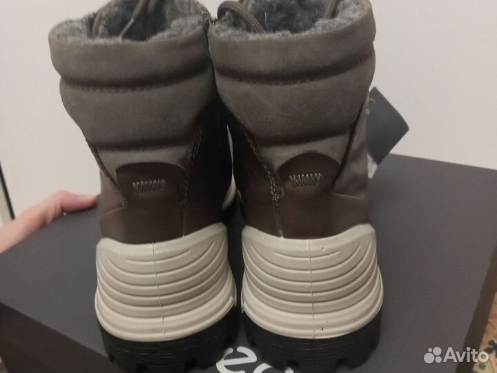 37р новые Ботинки Ecco tredtray w