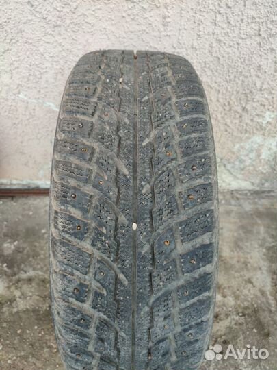 Kumho 722 225/65 R17
