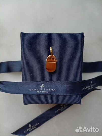 Шарм-подвеска aaron basha