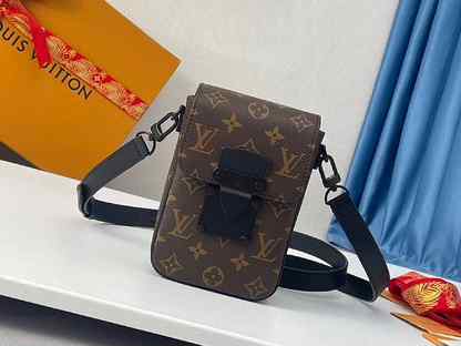 Louis vuitton S-Lock Vertical Сумка бумажник, Москва