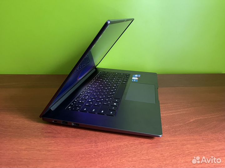 Honor MagicBook X15 i5-1135G7/8GB/Iris XE Graphics