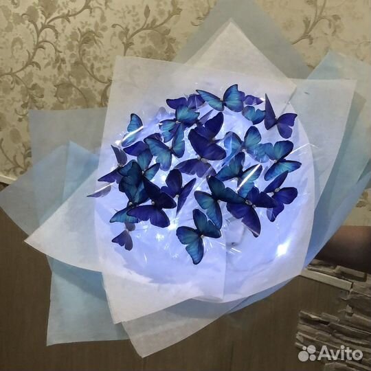 Букет из бабочек