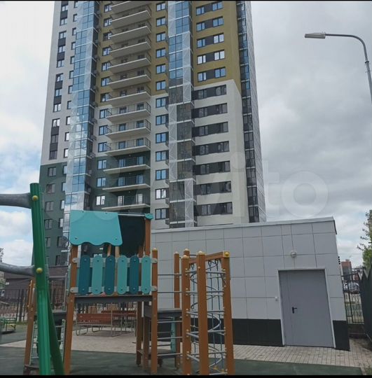 Машиноместо, 13 м²