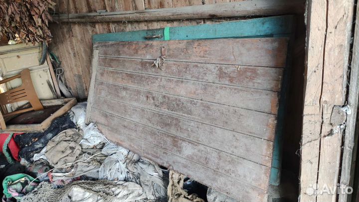 Двери входные и межкомнатные деревянная