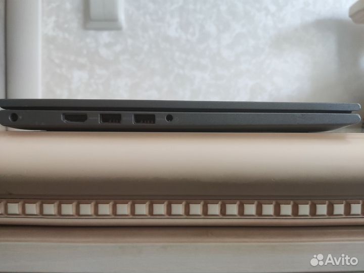 Dell inspiron 13 5000 i3-7100U/8Gb/256Gb