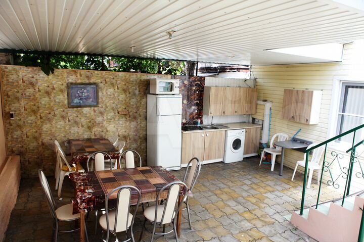 Комната 15 м² в 2-к., 2/2 эт.