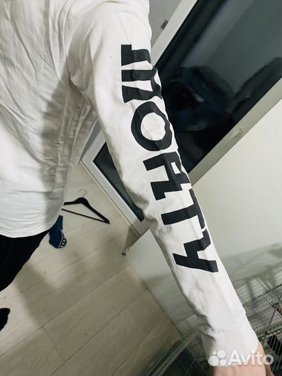 Мужской лонгслив