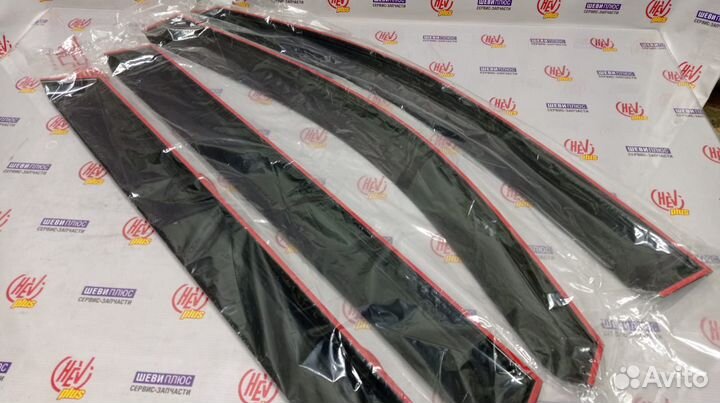 Дефлектора на двери Chevrolet Tahoe