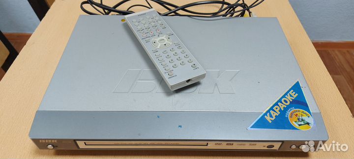Караоке DVD-Плеер BBK 113S