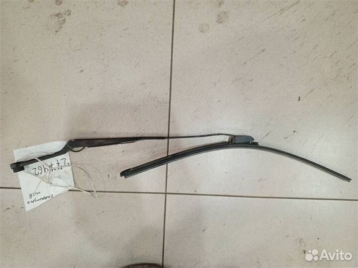 Поводок стеклоочистителя передний левый Kia Spect