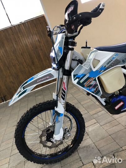 Regulmoto 300