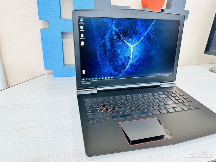 Игровой ноутбук Lenovo y520