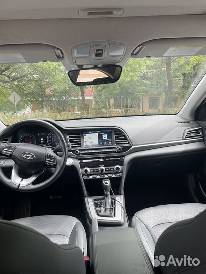 Hyundai Elantra, 2018