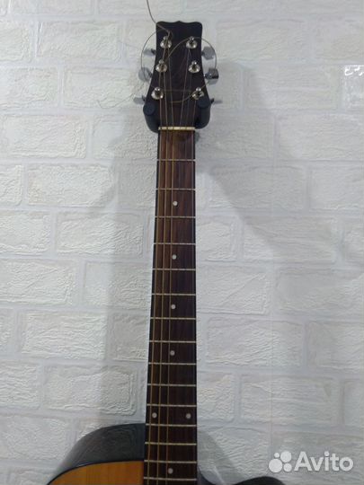 Электроакустическая гитара martinez