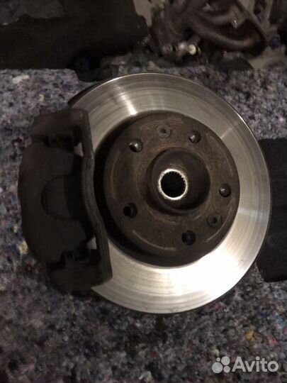 Рено дастер Каптюр кулак поворотный