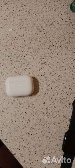 Беспроводные наушники apple airpods