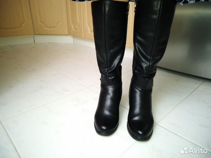 Сапоги зимние женские 39 б/у
