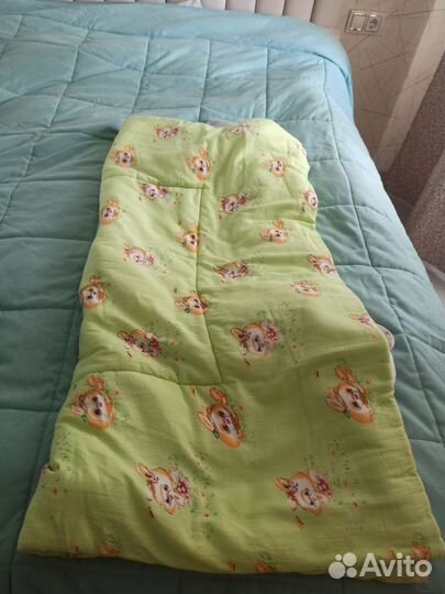 Детское одеяло в кроватку