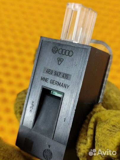 Плафон бардачка Audi A5 8T 3.2 cala 2008