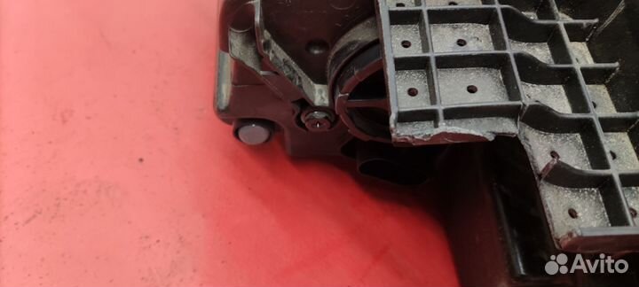 Фара передняя правая правая Geely Atlas Pro