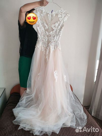 Свадебное платье 42 44 на прокат