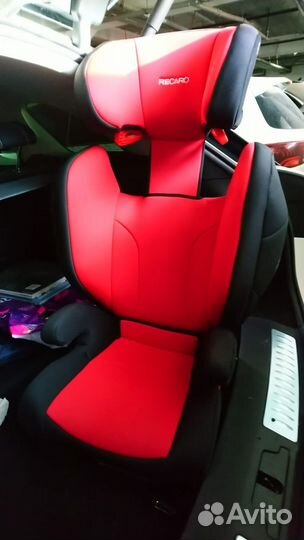 Автокресло recaro monza nova