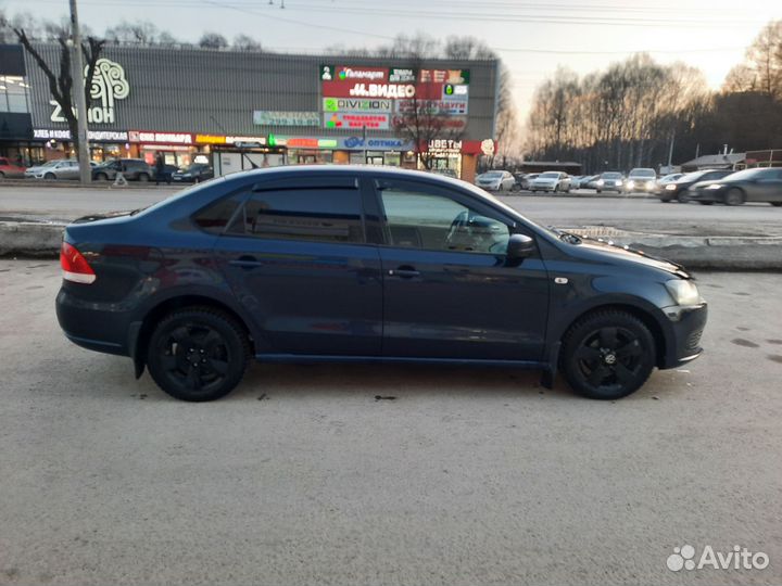 Volkswagen Polo 1.6 МТ, 2011, 110 000 км