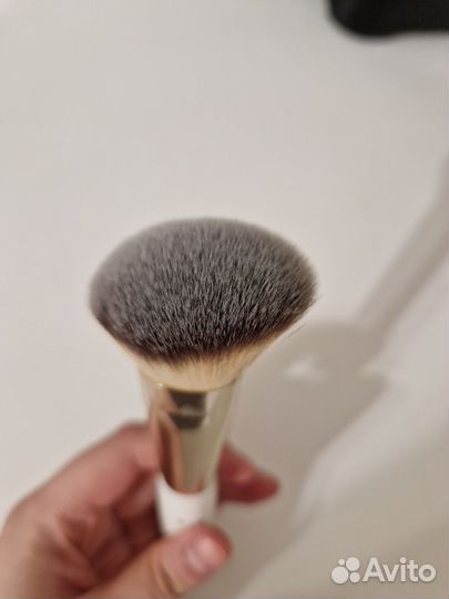 Кисти для макияжа