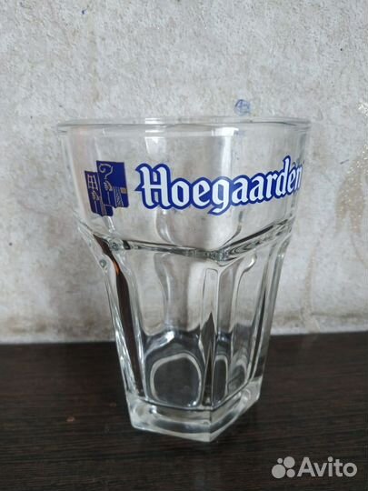 Пивные кружки и бокалы