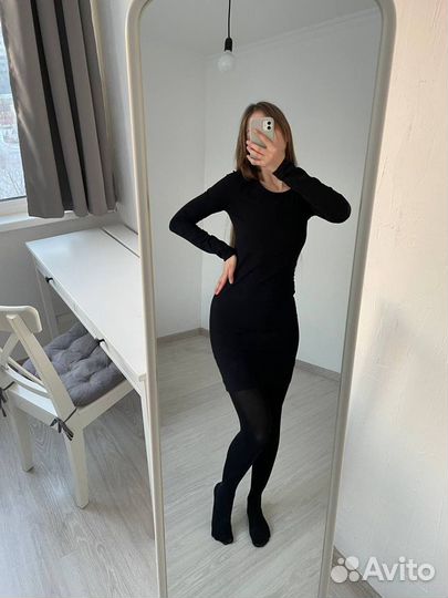 Платье H&M чёрное трикотажное с длинным рукавом