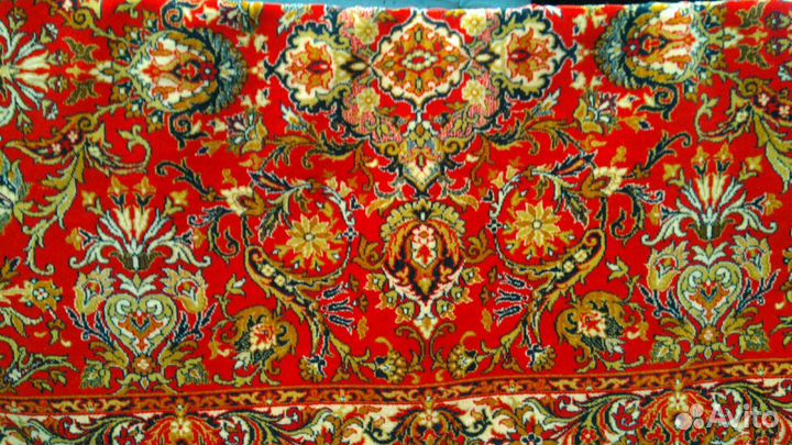 Ковер шерстяной