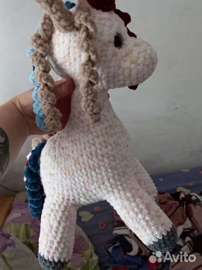 Плюшевый единорог ручной работы