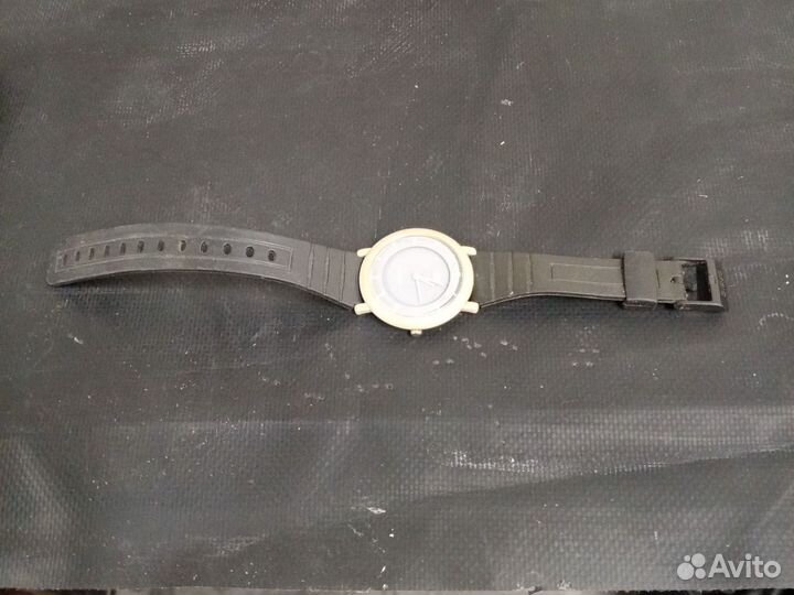 Наручные часы Q&Q