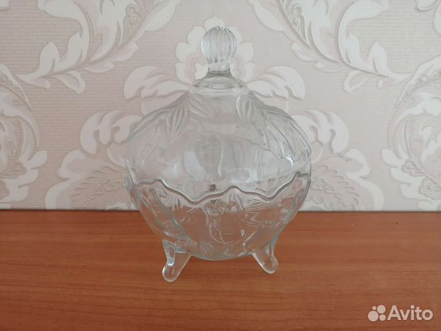 Конфетница с крышкой. Хрусталь