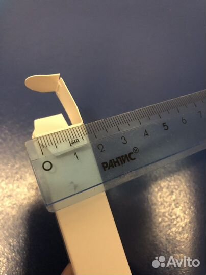 Картонные коробки маленькие белые